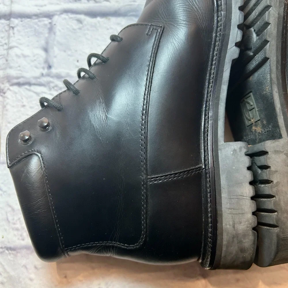 Cole Haan Chukka Boots Mens 9M Black Leather Lace Up Comfort Ankle Lug Sole READ